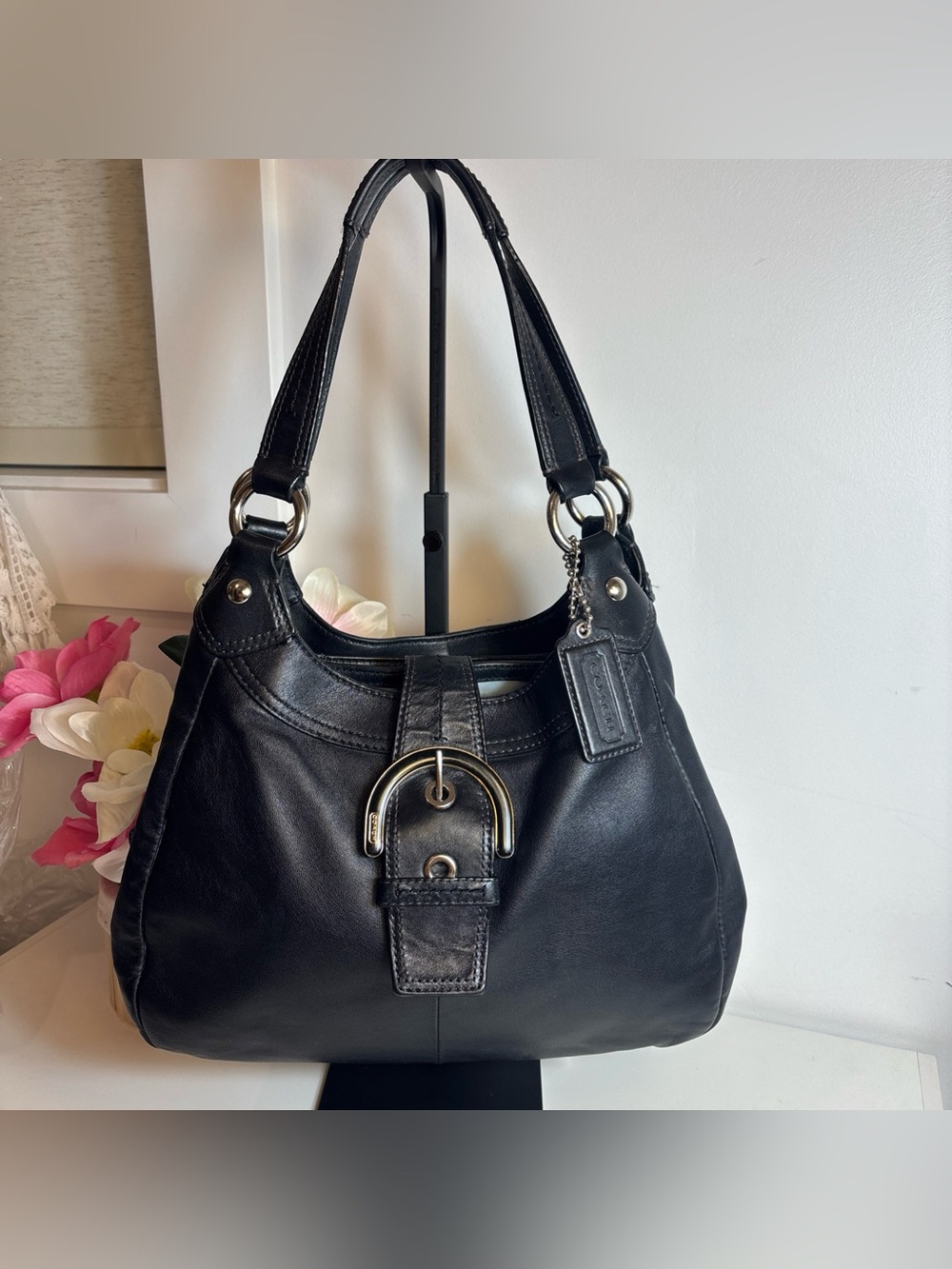 COACH Soho Lynn Leather Black Hobo Buckle Shoulder Bag F17219